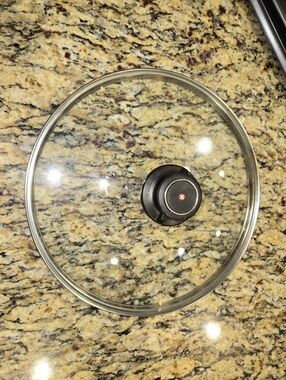 Swiss Diamond Glass Steam Release Pot Lid